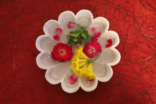 White marble flower bowl